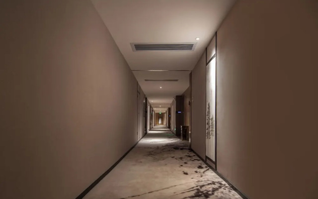 Guangzhou Wenhua International Apartment