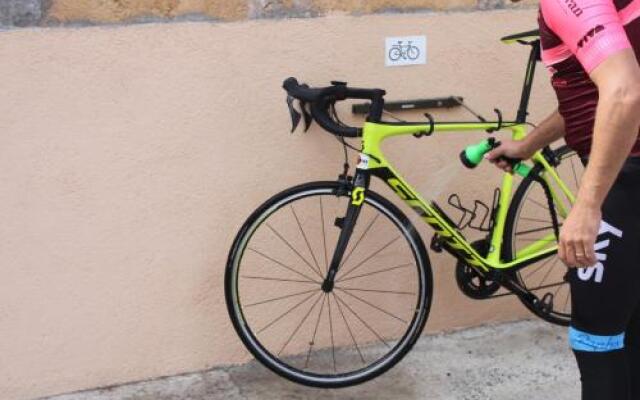 Petit Hotel Restaurante Ses Rotges - Adults Only