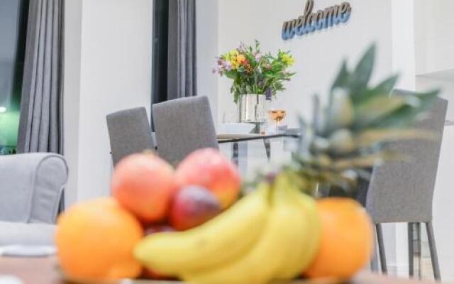 Stunning Ealing Apartment