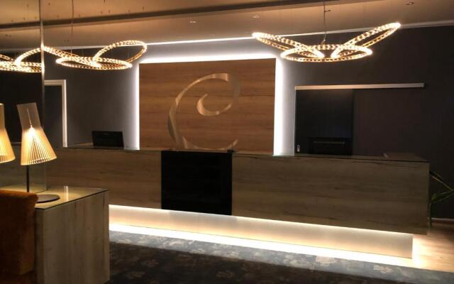 Caravelle Hotel im Park