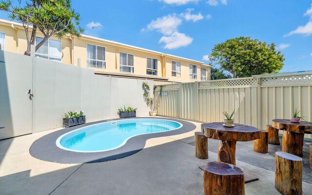 Surf Beach Motel Coffs