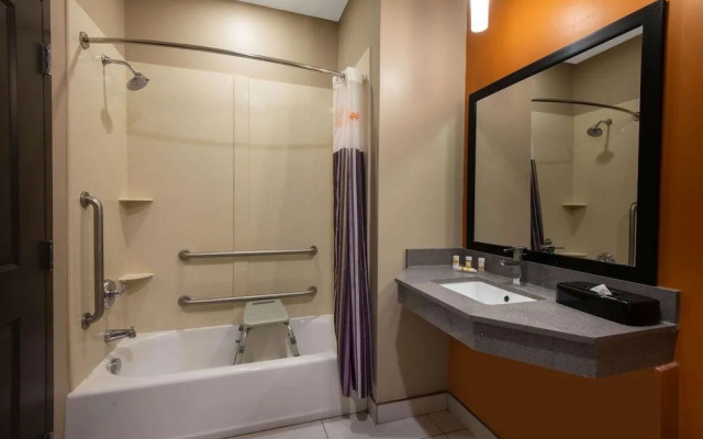 La Quinta Inn & Suites By Wyndham Harrisburg-Hershey