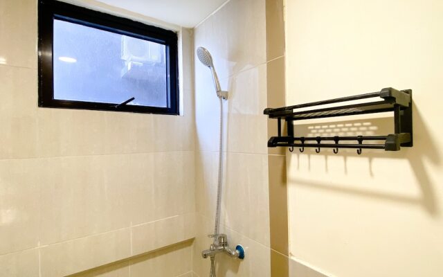 Modern Classic 2Br At Meikarta Apartment