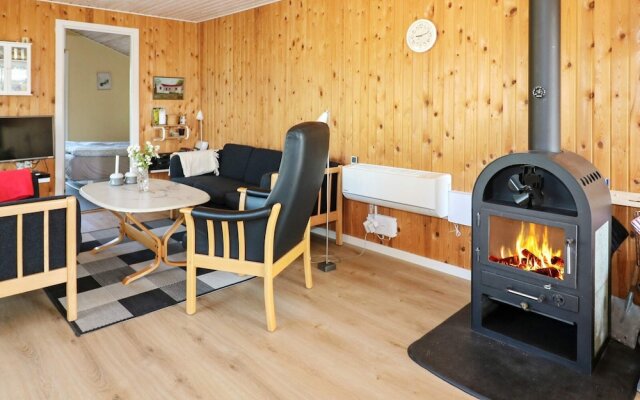 6 Person Holiday Home in Hadsund
