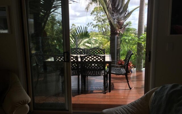 Sunshine Coast Tropical Getaway