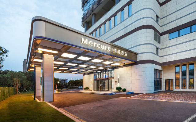 Mercure Changshu Riverside