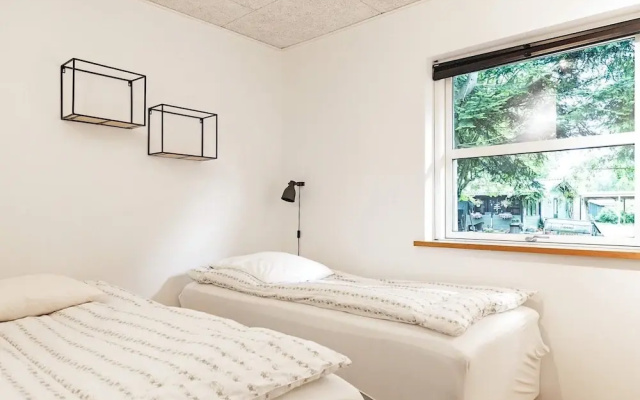 8 Person Holiday Home in Hals