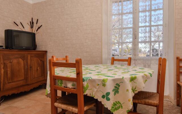 Holiday Home in Montfaucon With Fenced Garden, Terrace, BBQ