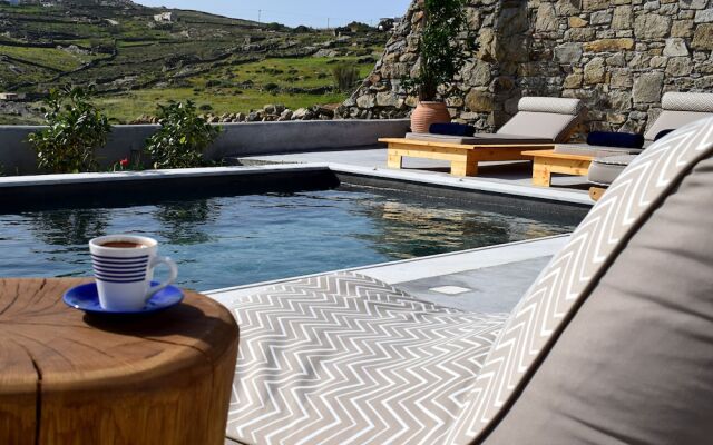 Livadi House Mykonos