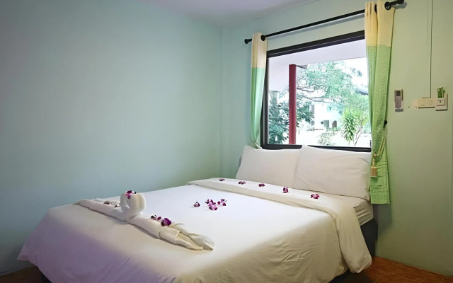 Gypsy Sea View Resort