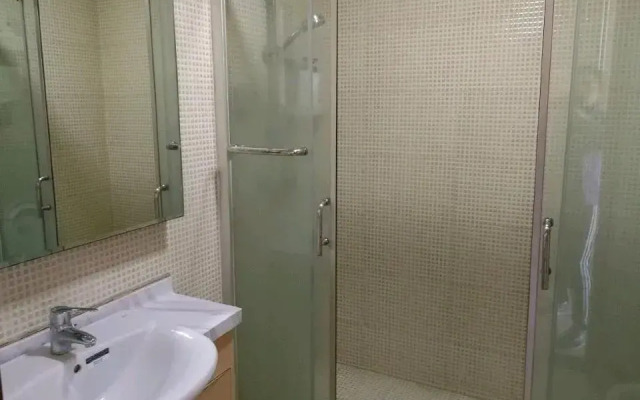 Manhattan Business Hotel