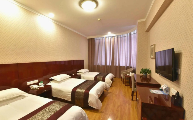Dong Du Hotel