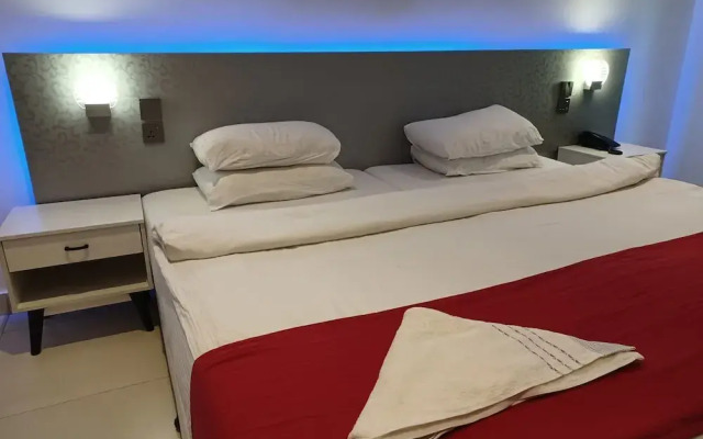 Huvandhumaa Inn