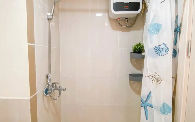 Basic 1Br With Extra Room At Meikarta Apartment