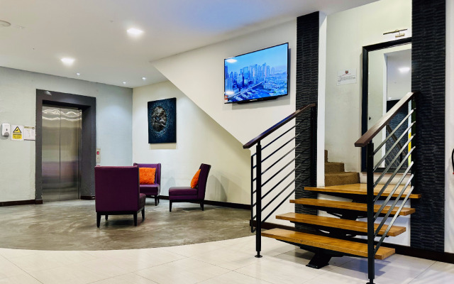 Kino Hotel