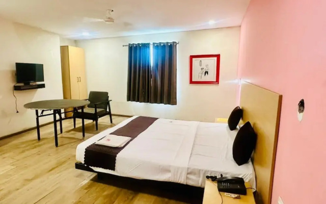 Hotel Royal Address