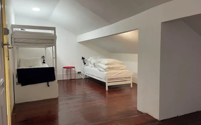 Owls Hostel Ildefonso
