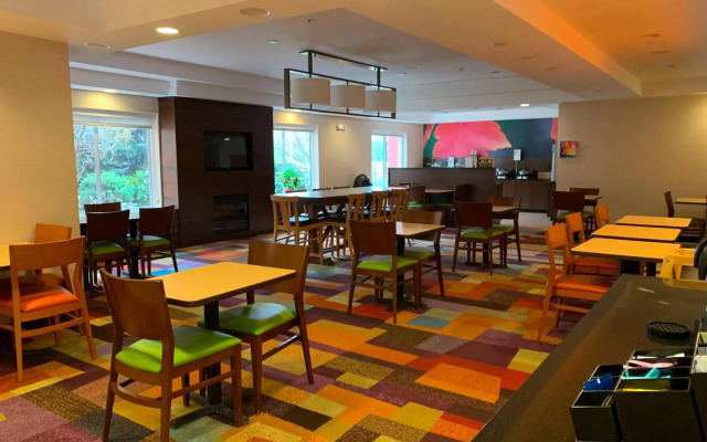Fairfield Inn By Marriott Concord