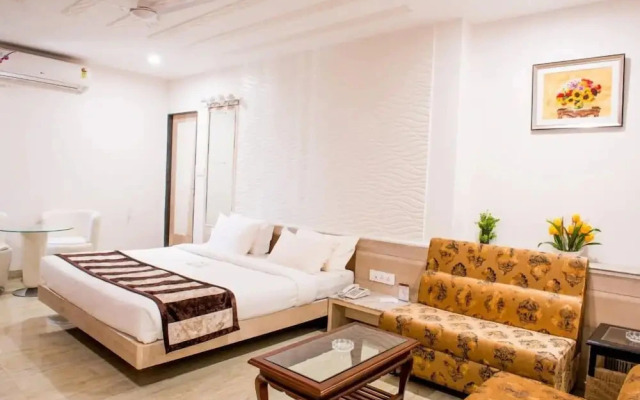 Smriti Star Hotel