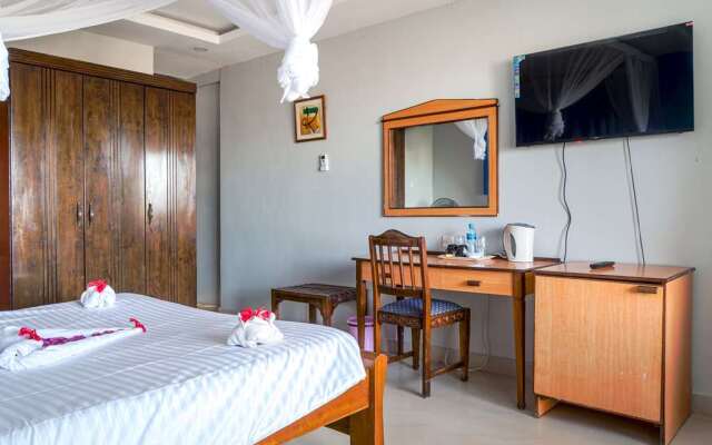 Sai Rock Beach Hotel & Spa