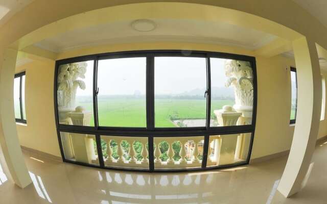 Trang An Luxury Hotel