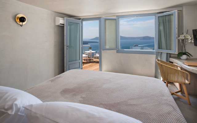 Athina Luxury Suites