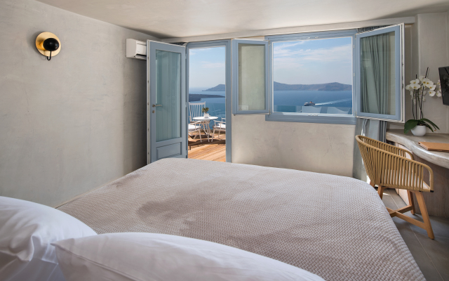 Athina Luxury Suites