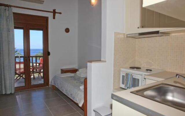 Panormos Maisonettes