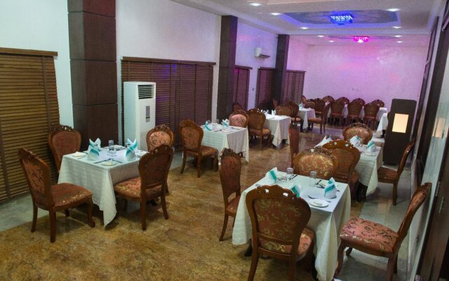 Grand Cubana Hotels