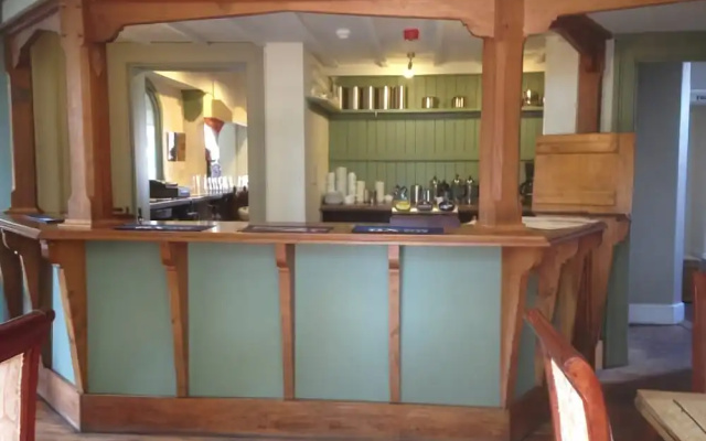 The Somerset Arms
