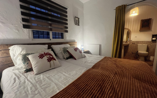 Casa Azafranes Boutique B&B