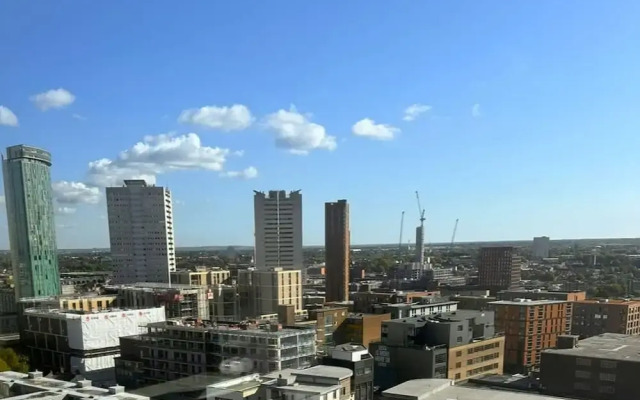Skyline 1 Bedroom Apartment in Central Birmingham