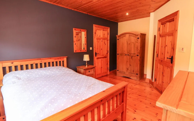 4 Killimer Road