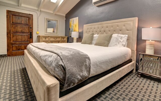 Winery Suites of Scottsdale