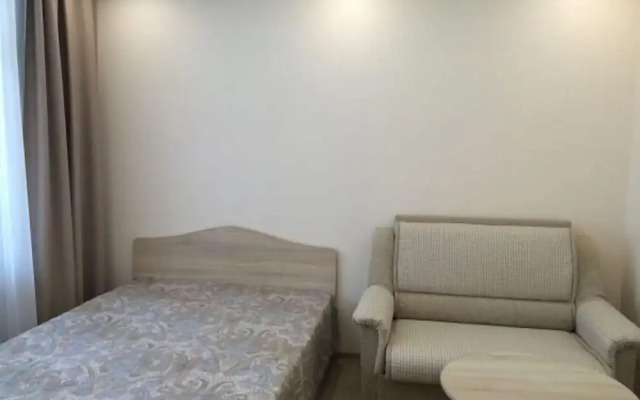 Apartment on Geologorazvedchikov 44a