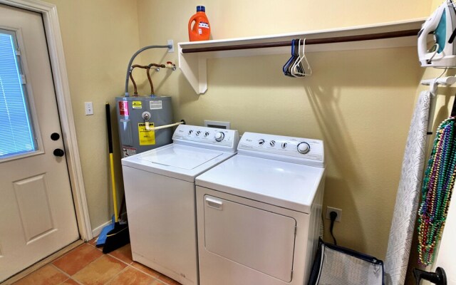 Just Beachy 2 - 3 Br Home