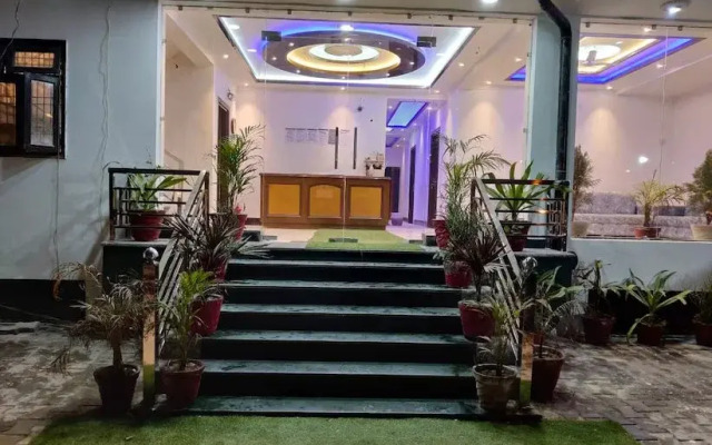 Bhawana Hotel