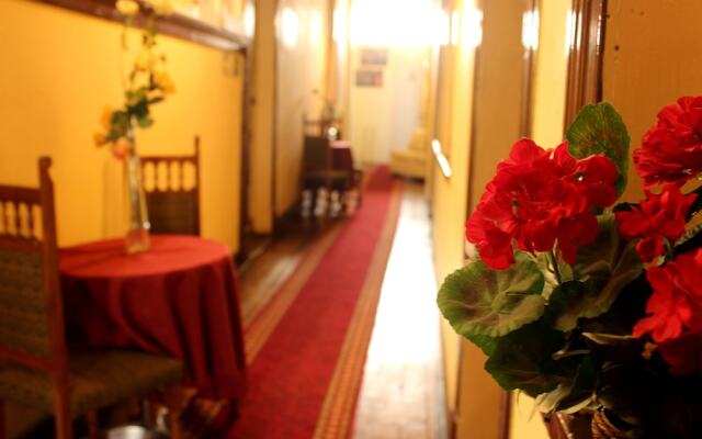 Hostal Fiorenttina - Hostel
