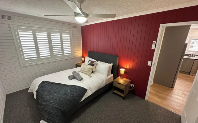 Central Cullen Apartments