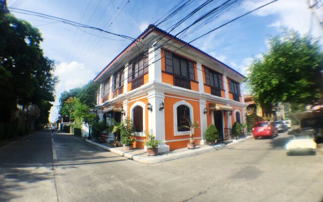 Casa Rica Hotel