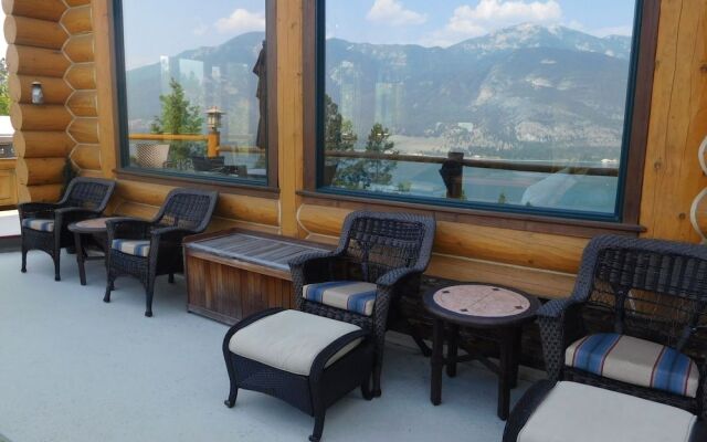 The Lodge at Bella Vista