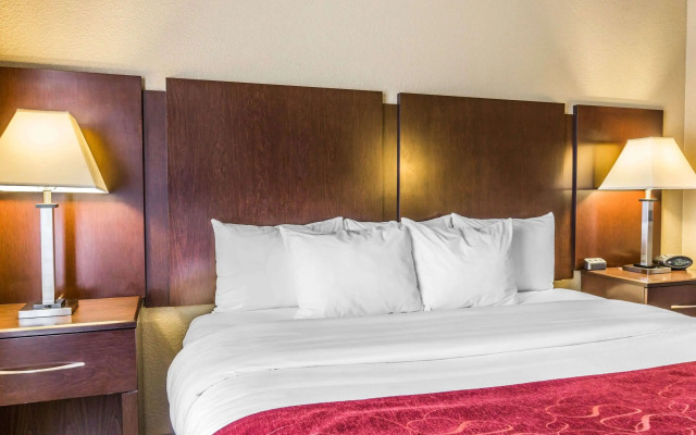 Comfort Suites Commerce