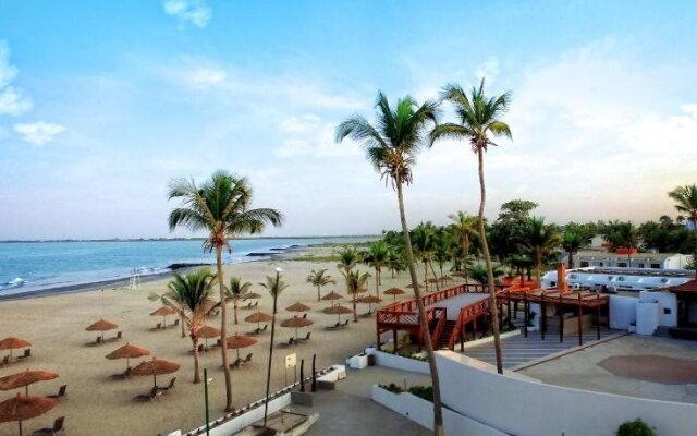Sunbeach Hotel and Resort