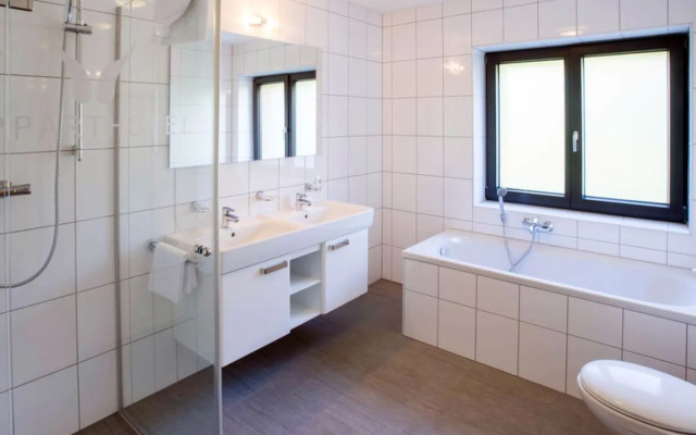 Gastauer (SGK130)