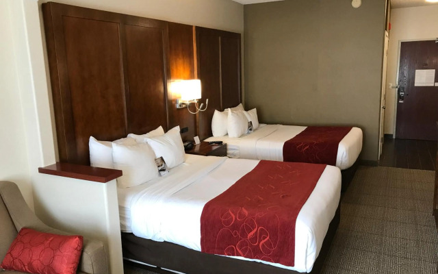 Comfort Suites Near Six Flags Magic Mountain