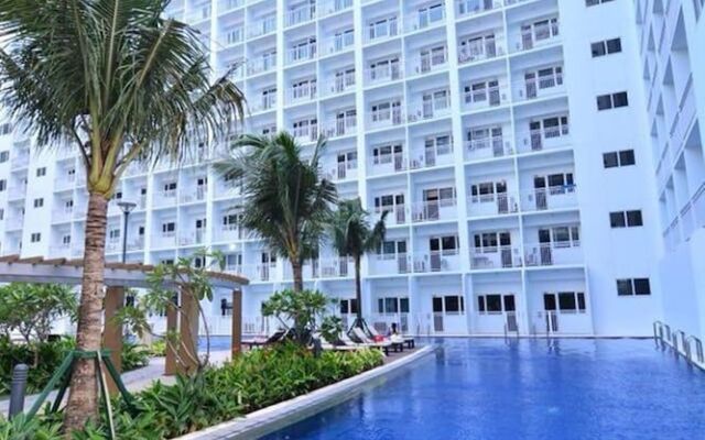 5 Star Luxury Condo Shore Residences