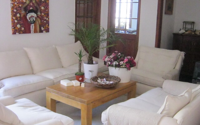 Conchita Flores B&B