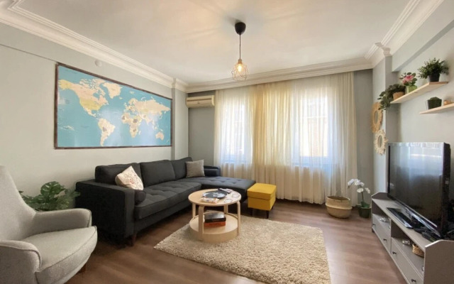 Studio Flat near Taksim Square in Beyoglu