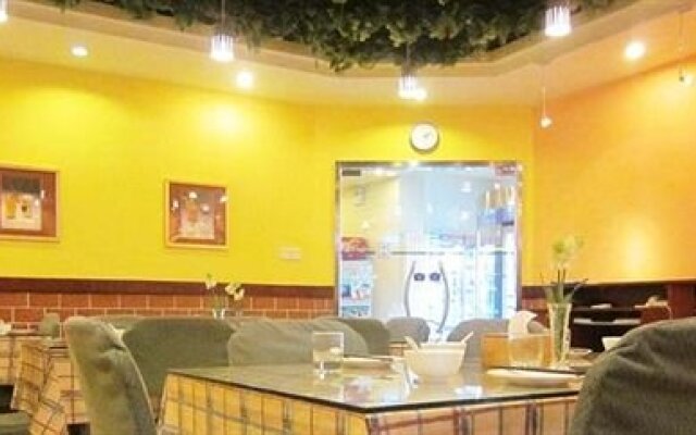 Home Inn Xinghai Square - Dalian