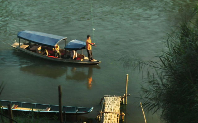 The Apsara Rive Droite